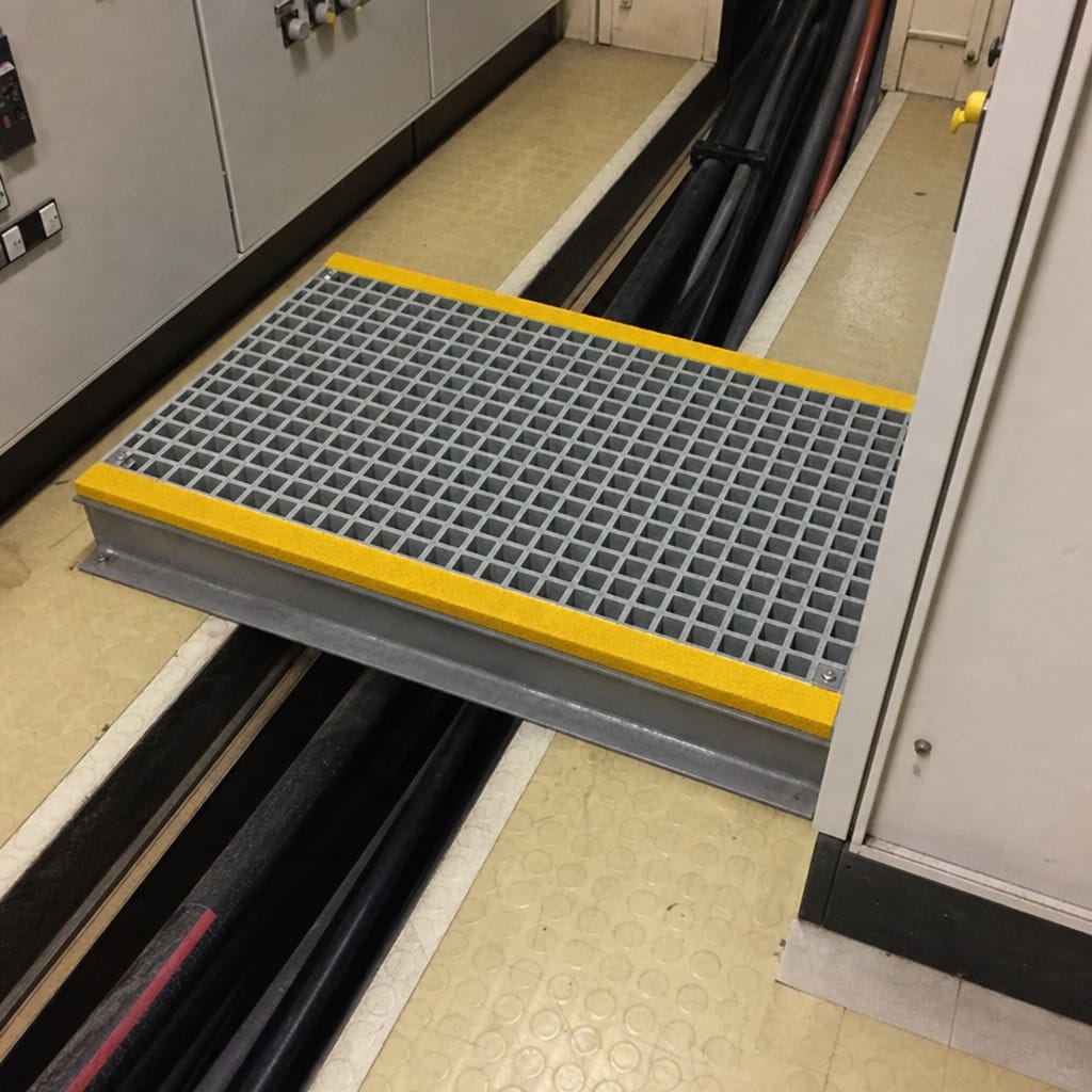 Customer photo review of Anti Slip Step Over Platform GRP 27kg Pipework Access
