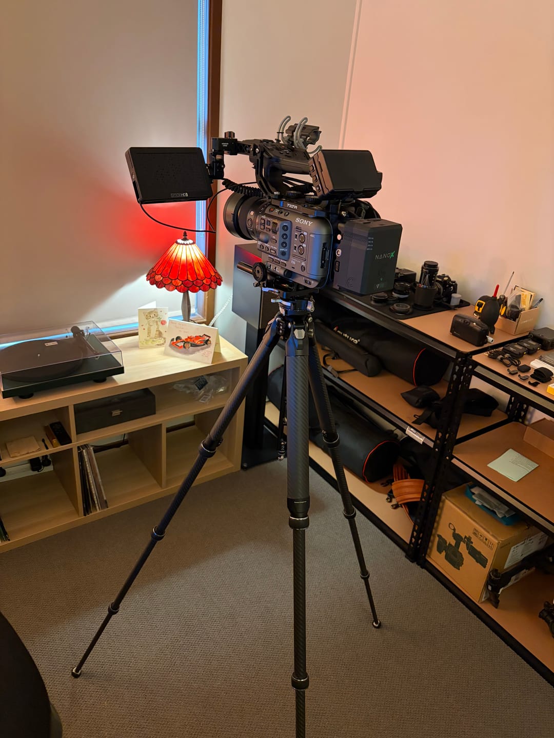 Customer photo review of Falcam TreeRoot Quick Lock Travel Tripod (155cm Height, 5kg Load, F38 Quick Release)