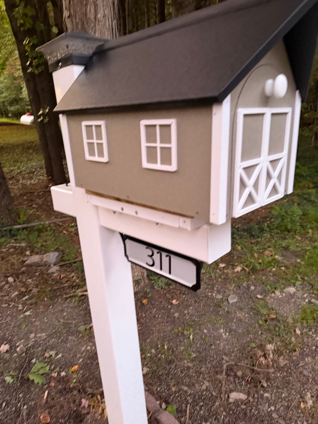 Customer photo review of Poly Mailbox