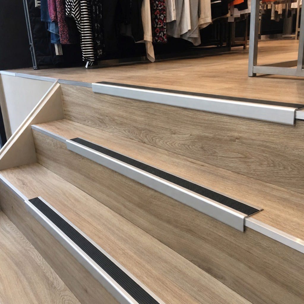 Customer photo review of Anodised Aluminium Self Adhesive Stair Nosing 46x30mm Rubber