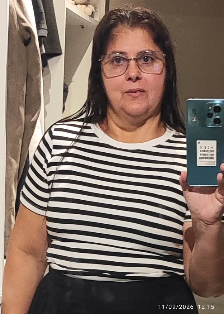 Customer photo review of Blusa Emily Listrada Malha Casual