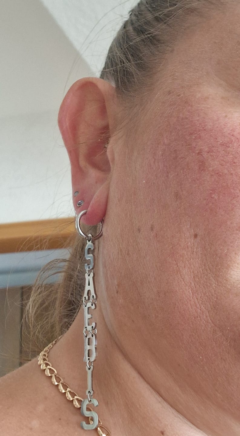 Customer photo review of SAEBIS® Damen Edelstahl Ohrringe