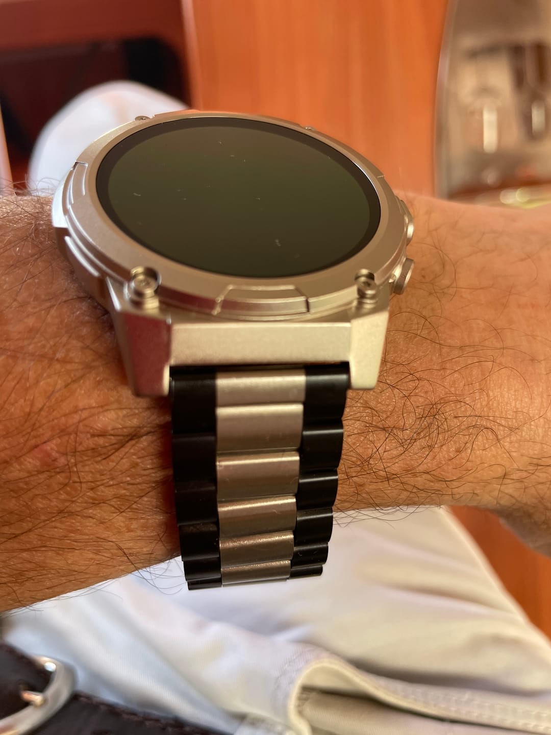 Customer photo review of Bracciale a acciaio nero/argento