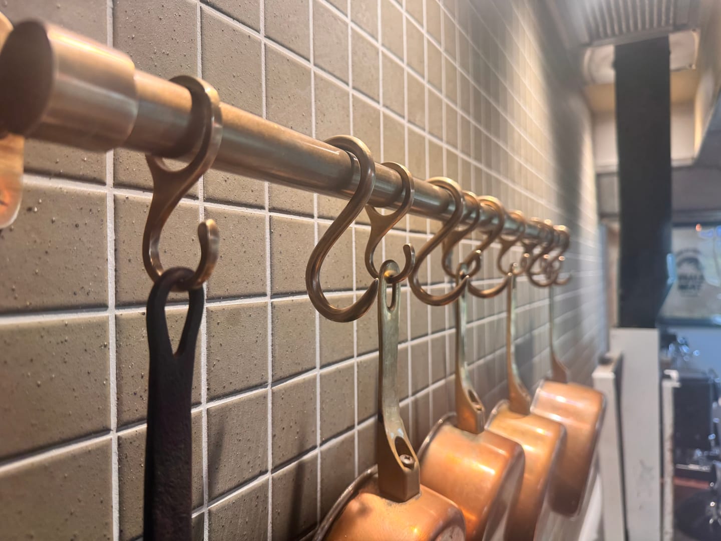 Customer photo review of Pot Rail – Antique Brass