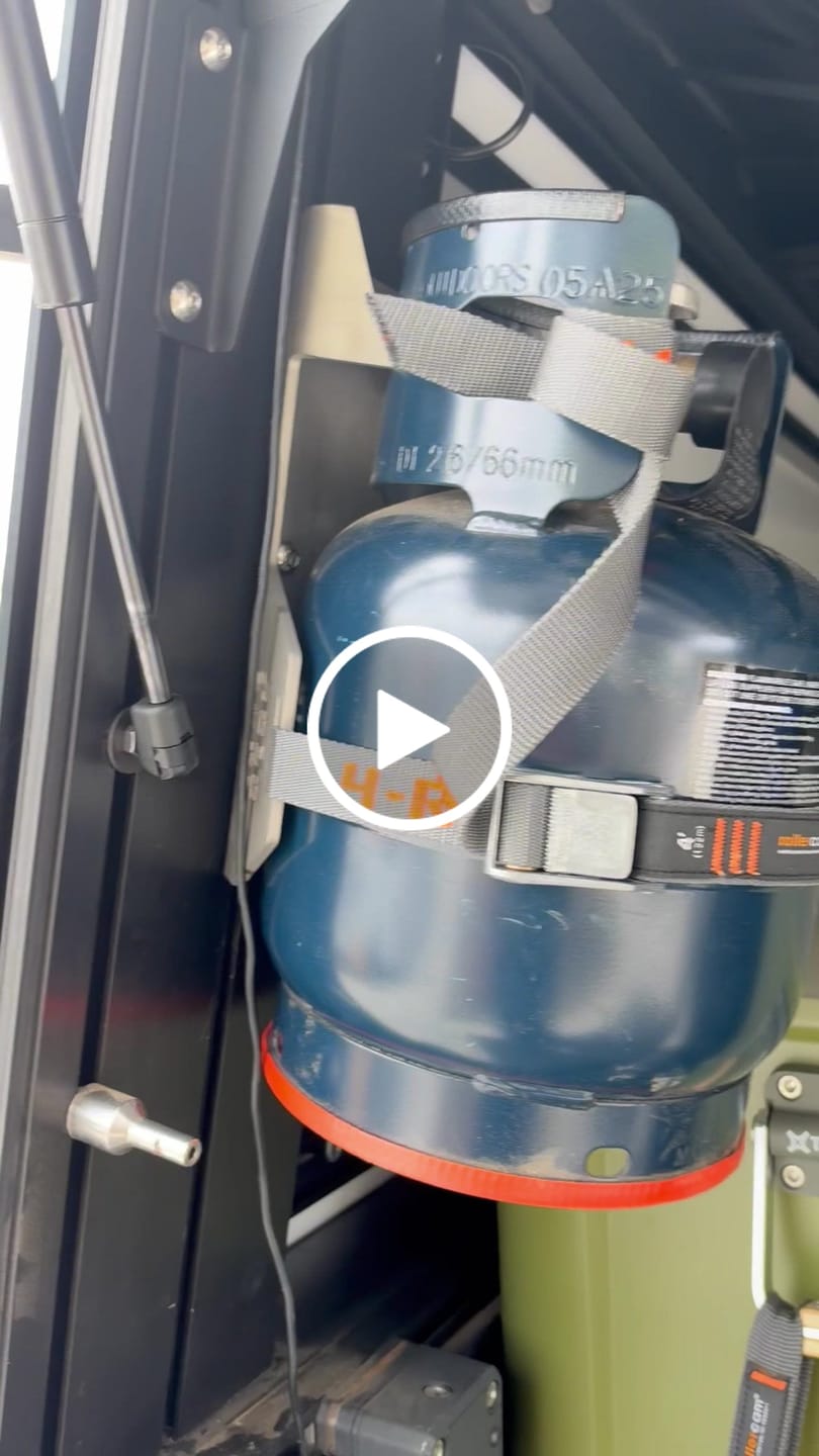 Customer video review of M8x12 SS Button Head with Nylon Patch