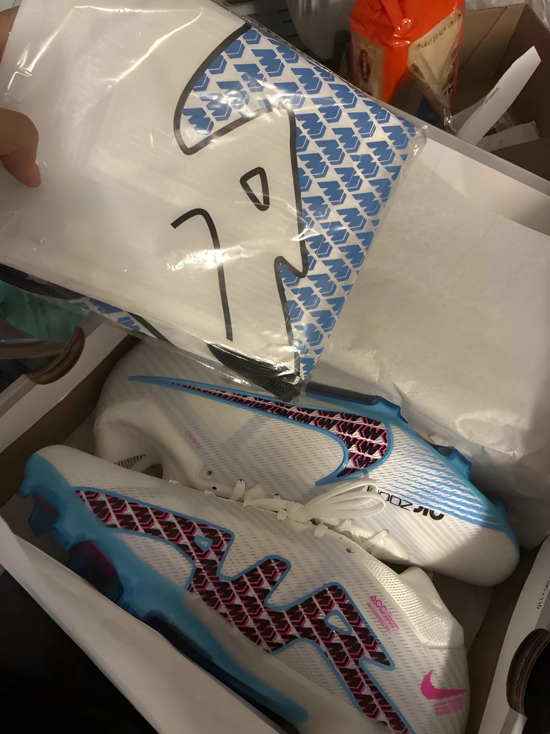 Customer photo review of Mercurial Vapor 15 Elite FG Blast Pack