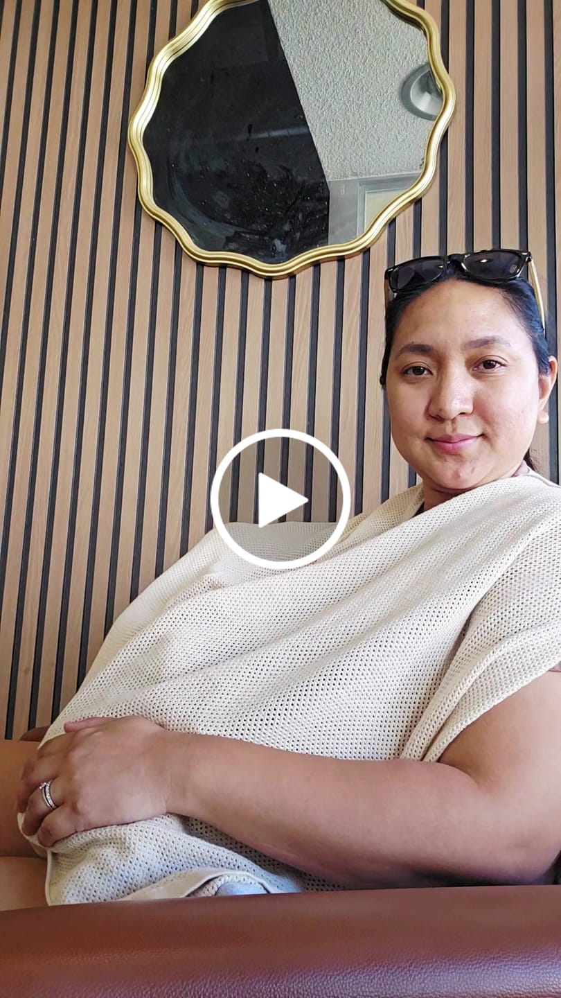 Customer video review of Nestling Baby™ Nursing Cover