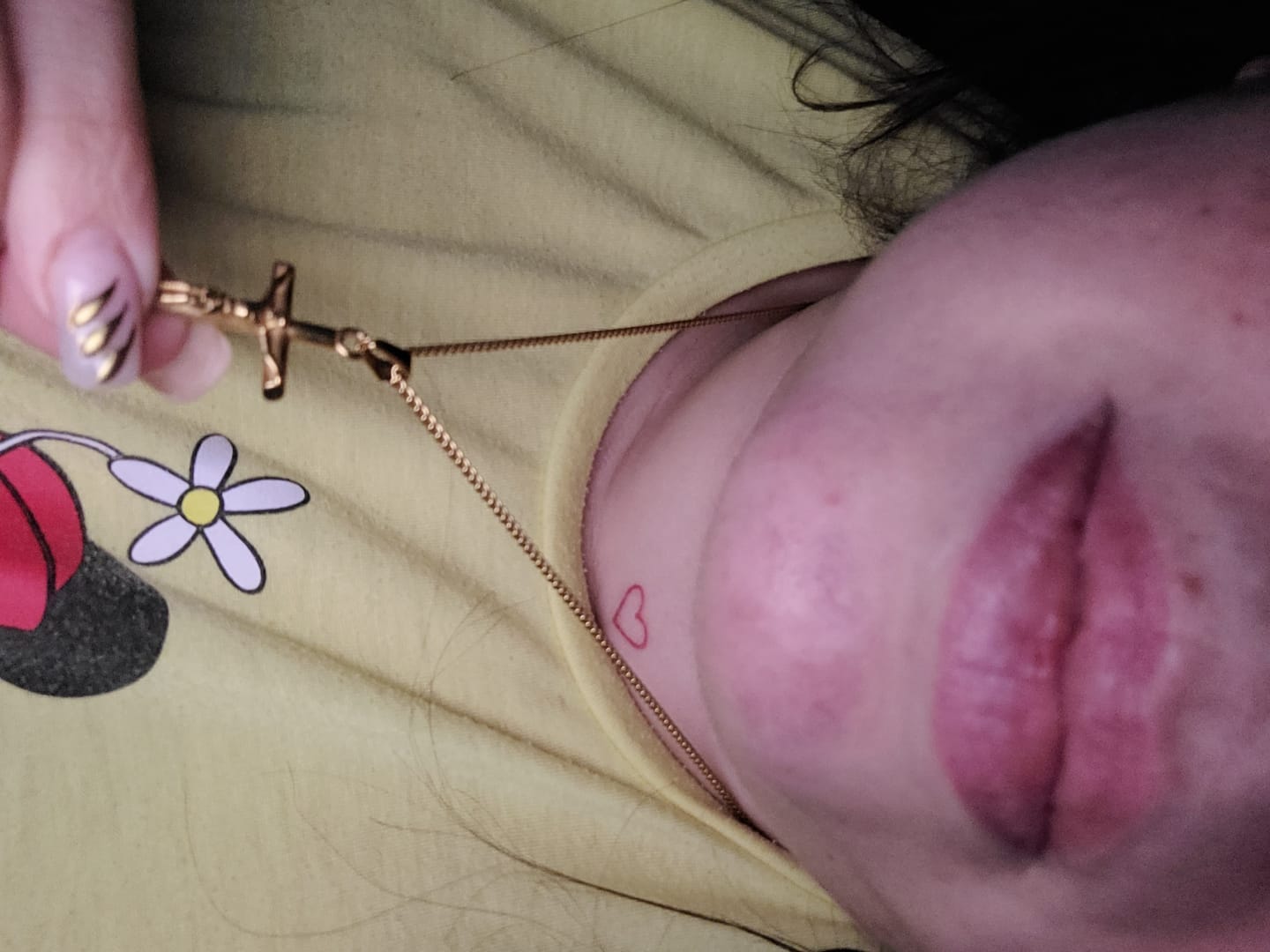 Customer photo review of Cross Minimal Pendant Oro