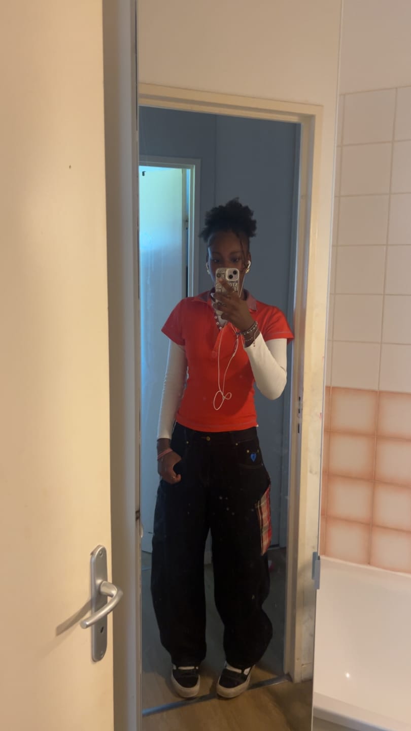 Customer photo review of Aelfric Eden BAGGY BARREL Jeans