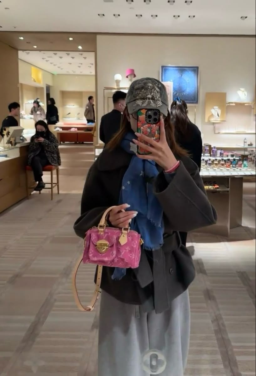 Customer photo review of Nano Speedy Bag