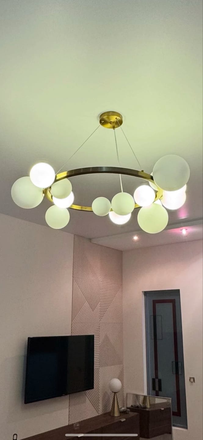 Customer photo review of CRESSIDA