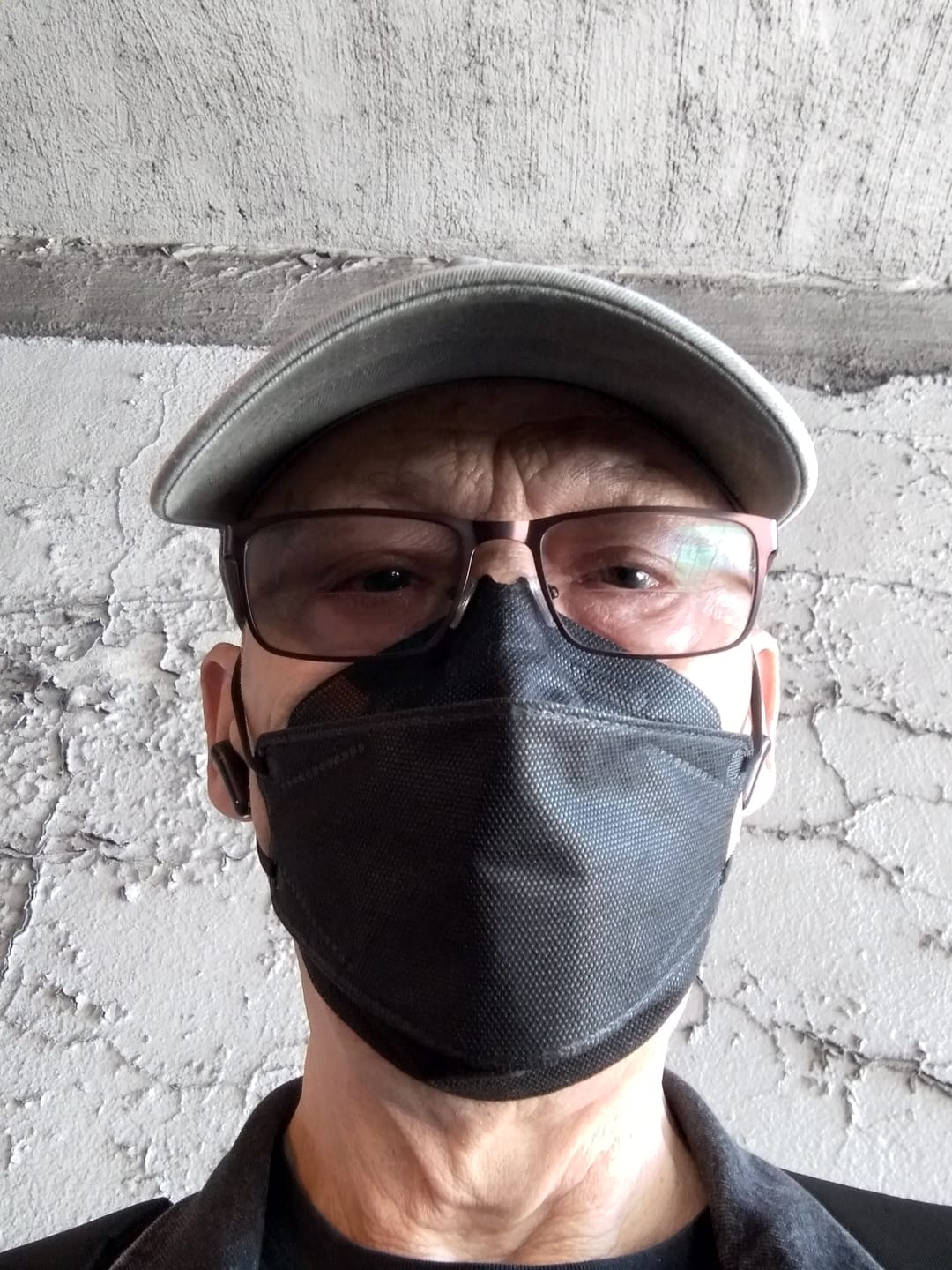 Customer photo review of N95 Respirator Face Mask Made in Canada (Regular)