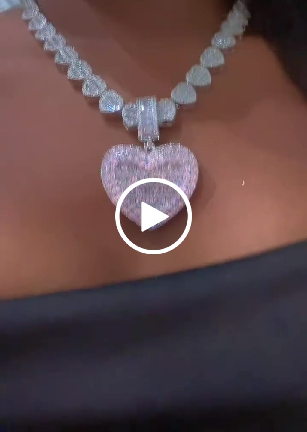 Customer video review of MILLIONAIRE NECKLACE SET
