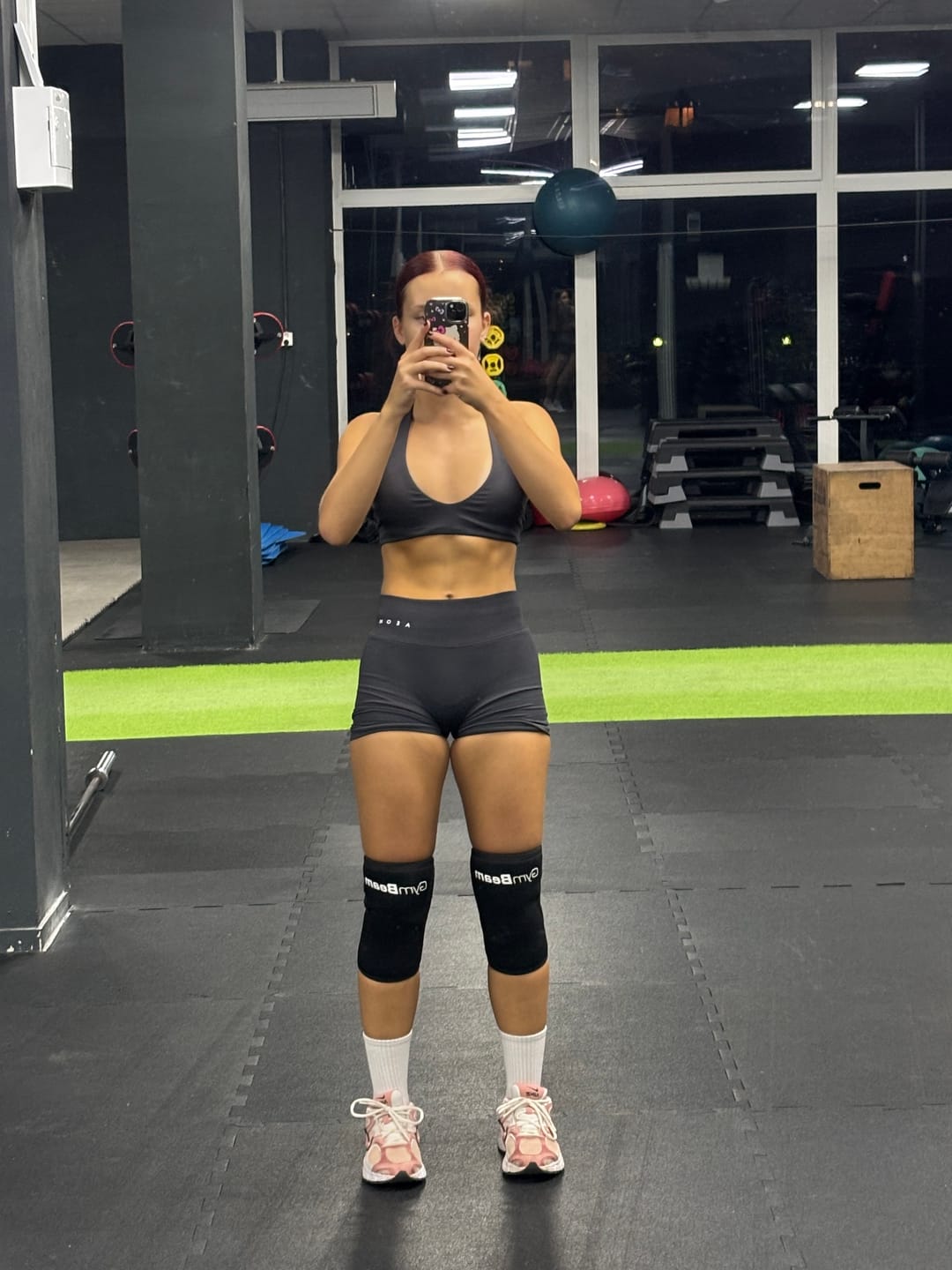 Customer photo review of MOTION MID WAIST SCRUNCH SHORTS V2