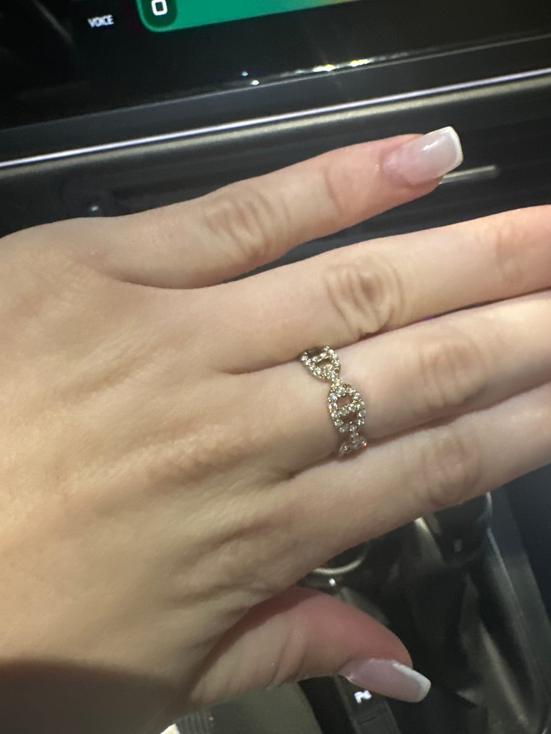 Customer photo review of Pave Flow Deluxe Ring 14K Vergoldet