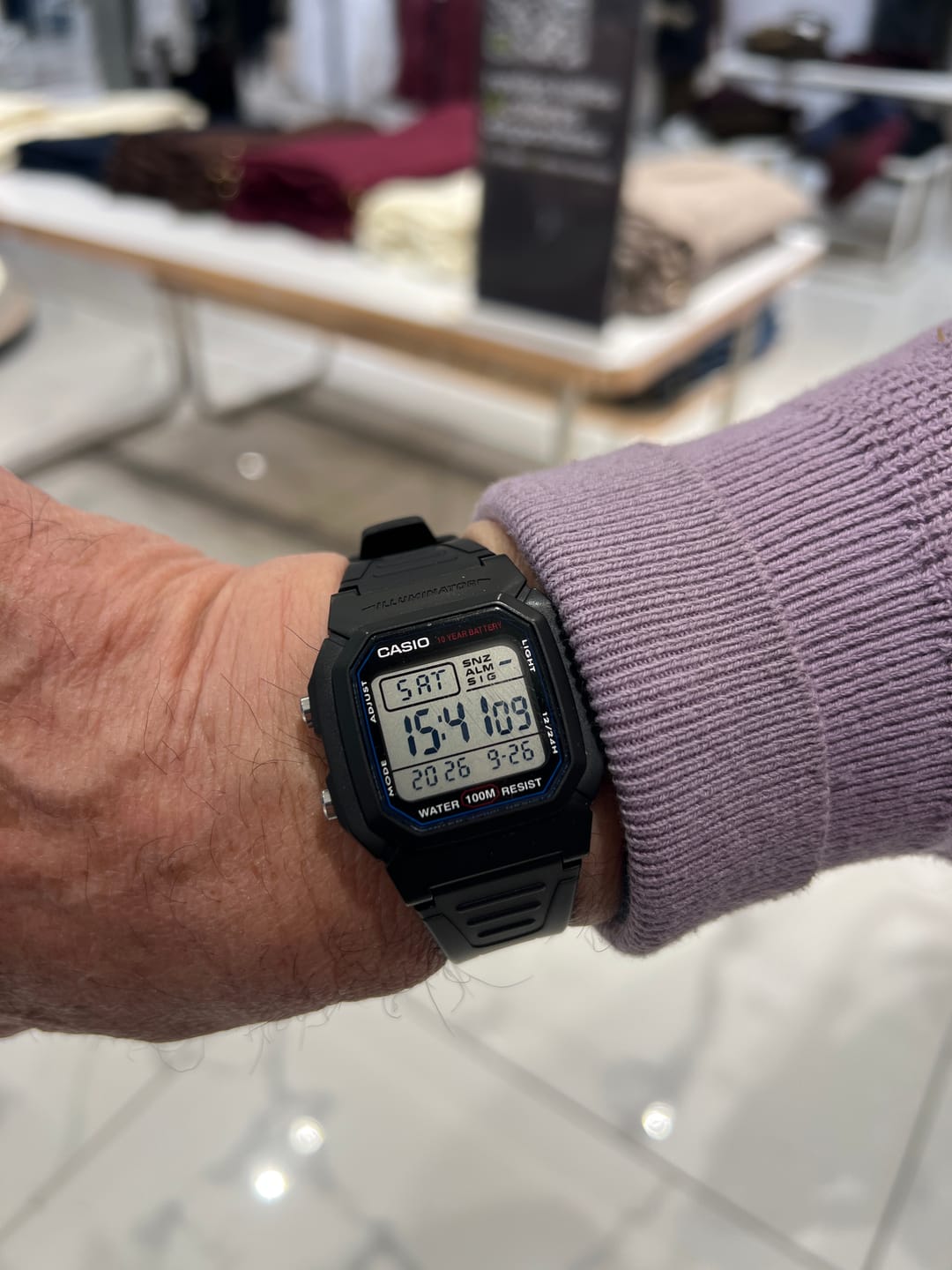 Customer photo review of Reloj Casio Vintage W-800H-1AVDF Líneas Azules