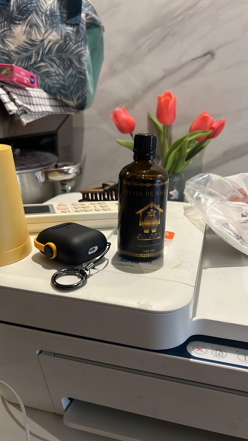 Customer photo review of Huile de Nigelle d’Éthiopie – Première pression à froid, 100 % pure (100 ml)
