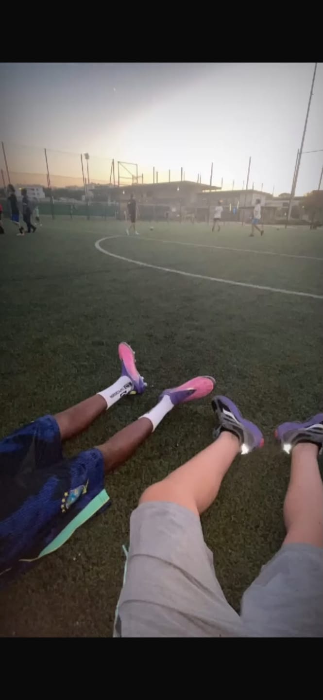 Customer photo review of Adidas F50 Laceless Lamine Yamal 2 - Violet/Rose/Jaune Fluo