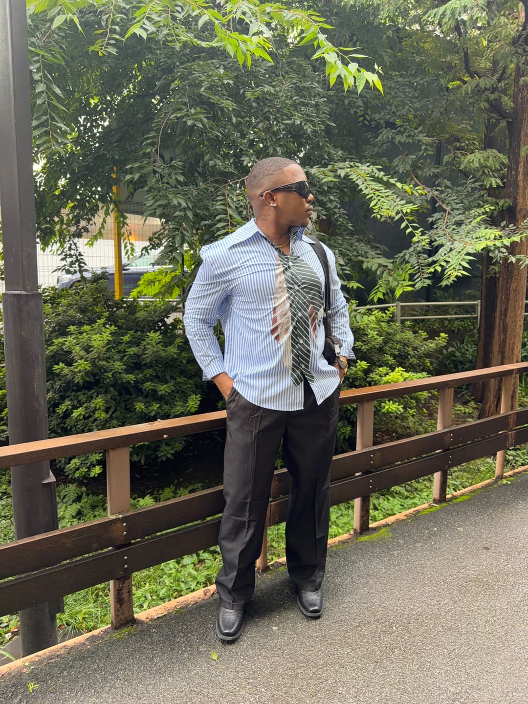 Customer photo review of Aelfric Eden Necktie Graphic Stripe Long Sleeve Shirt