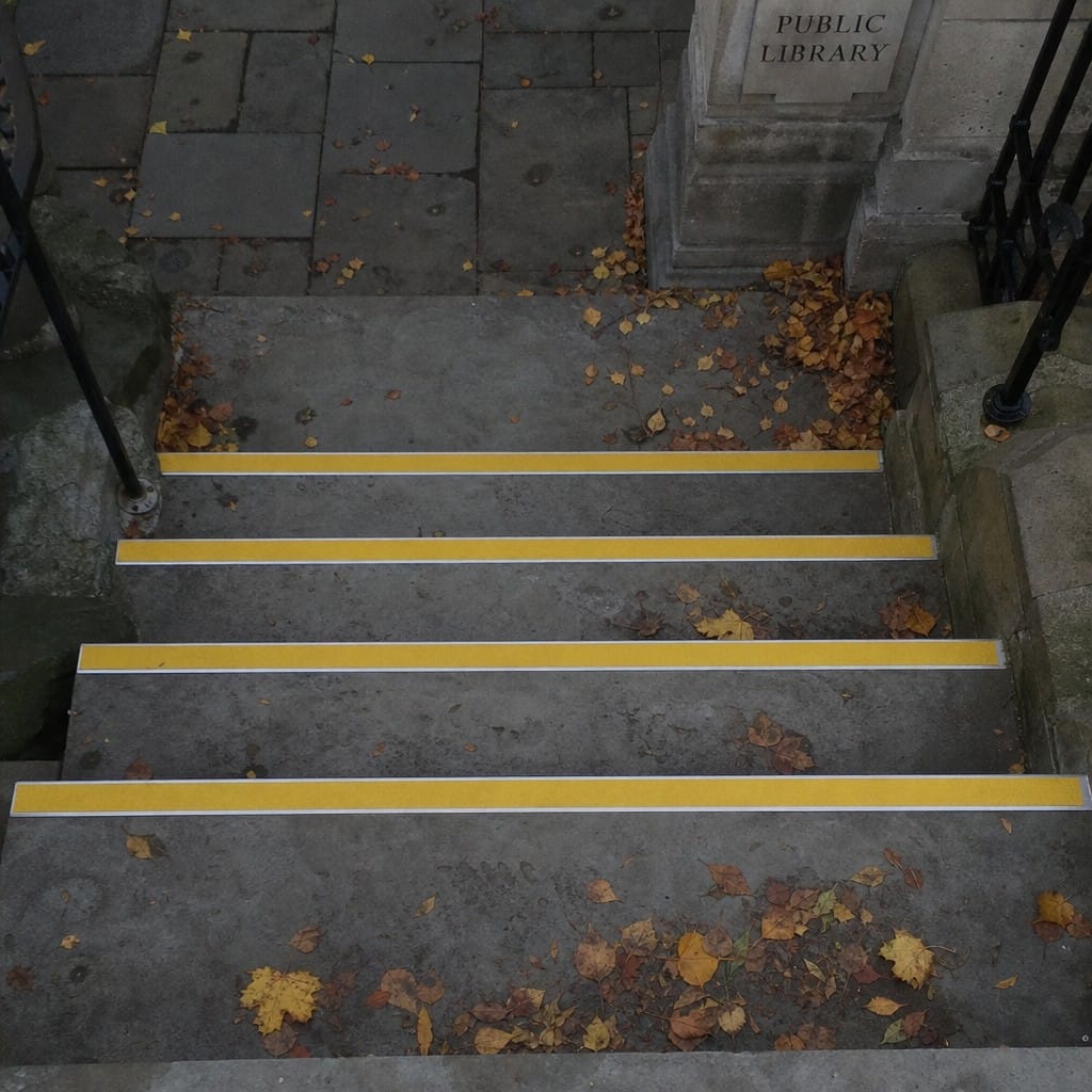 Customer photo review of Stair Nosing 56mm Square Aluminium Stair Nosing with Exterior Grip Insert