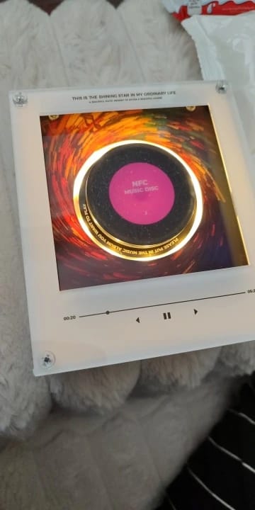 Customer photo review of Lumetuned Music Box
