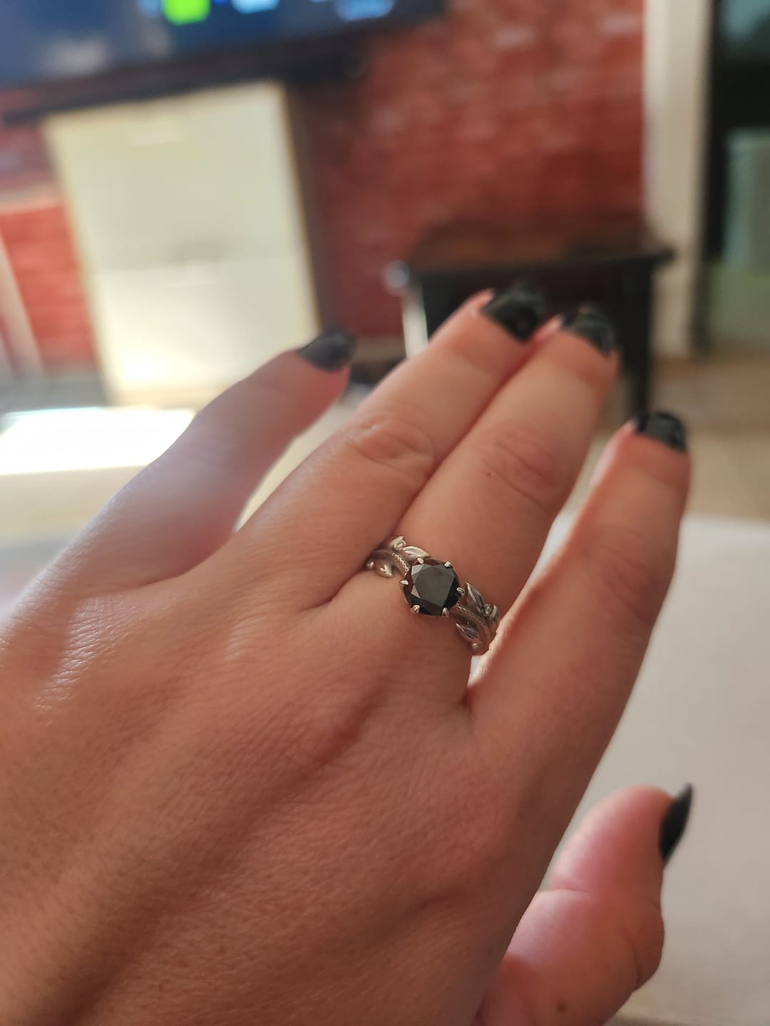 Customer photo review of טבעת יהלום שחור מיוחדת | פלורנס