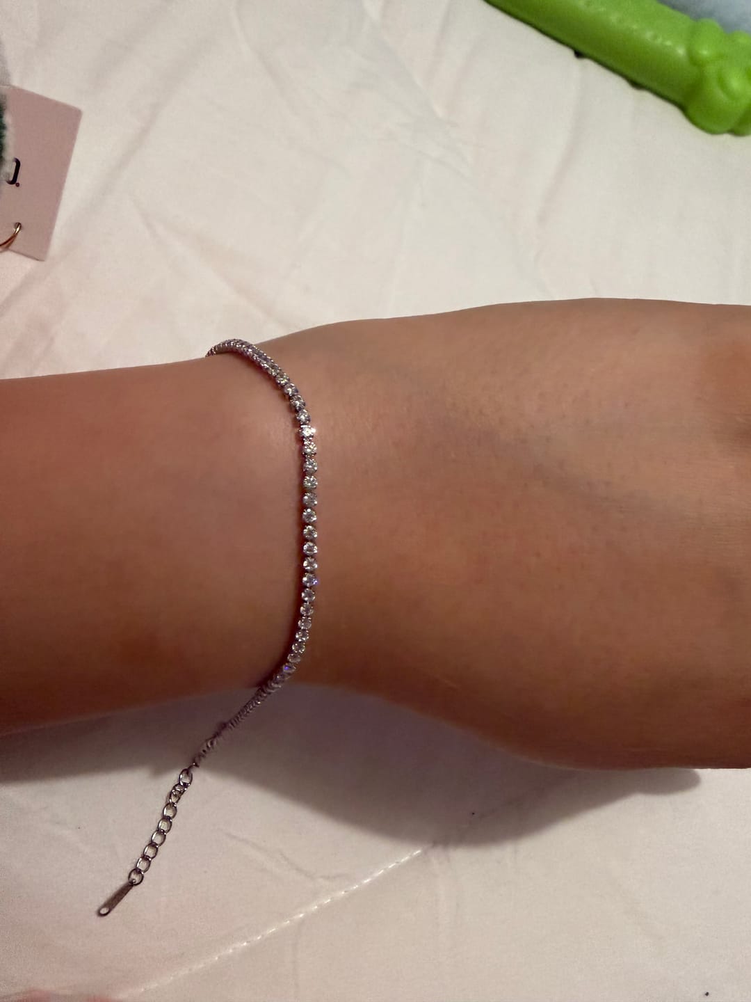 Customer photo review of Pulsera Junya Mini Plata + Zirconia