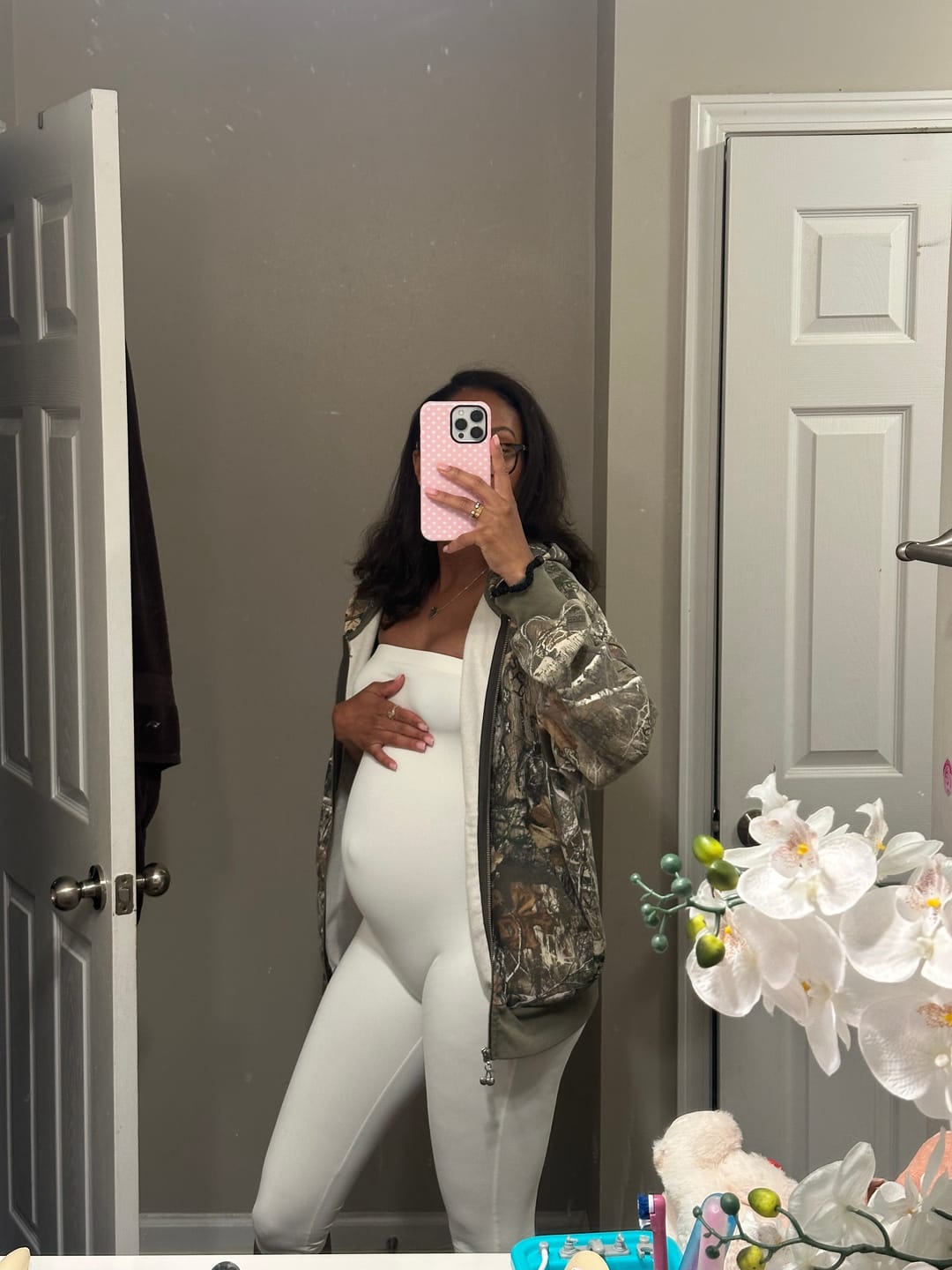 Customer photo review of DANIE CAPRI