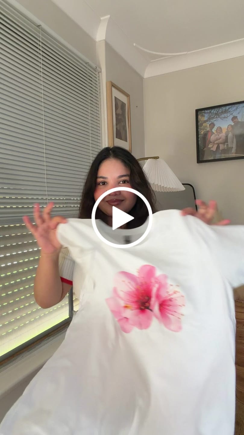 Customer video review of Unisex oversize long sleeve t-shirt