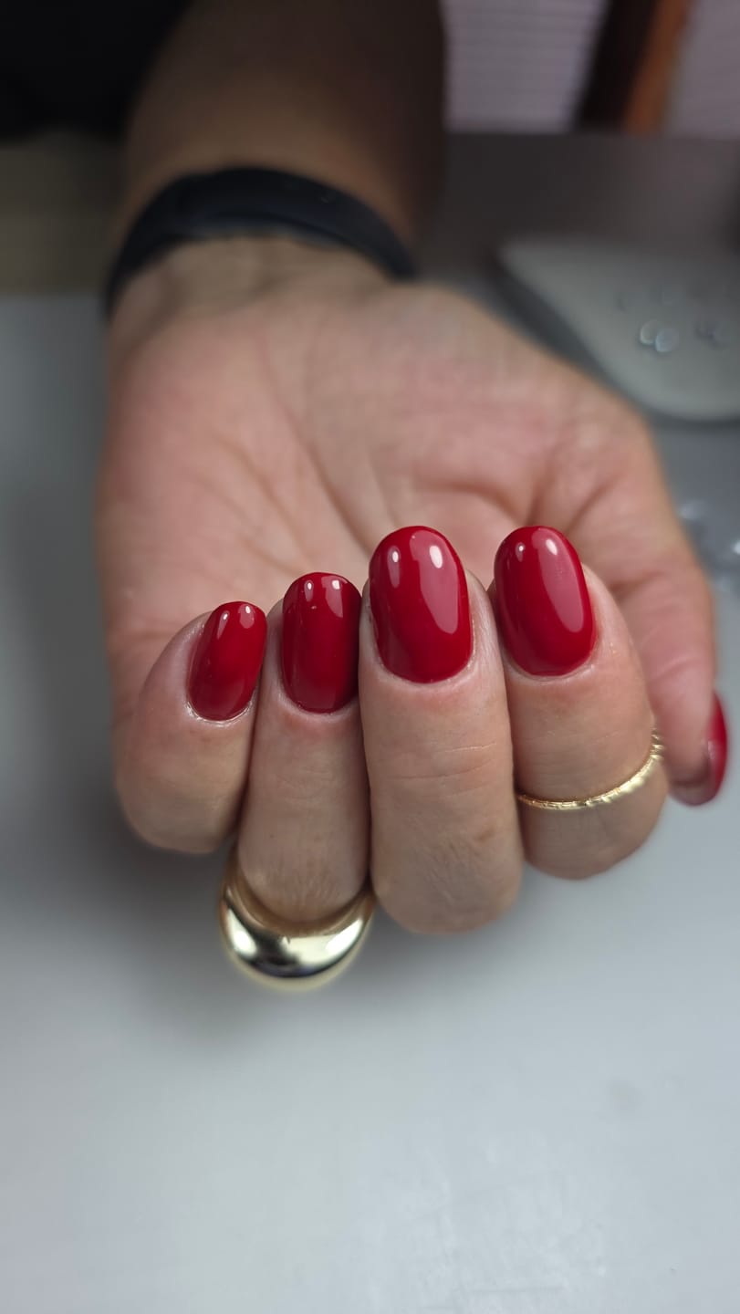Customer photo review of Semilac 608 Soft Red UV Gel Polish