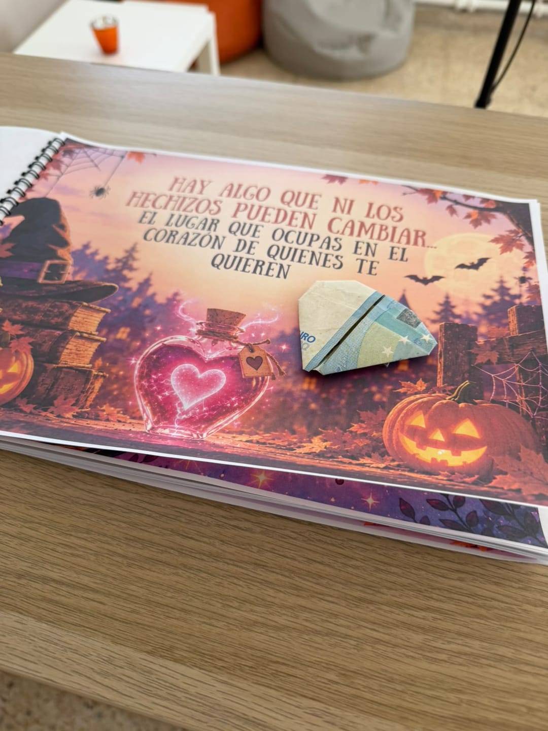 Customer photo review of Álbum Imprimible Halloween