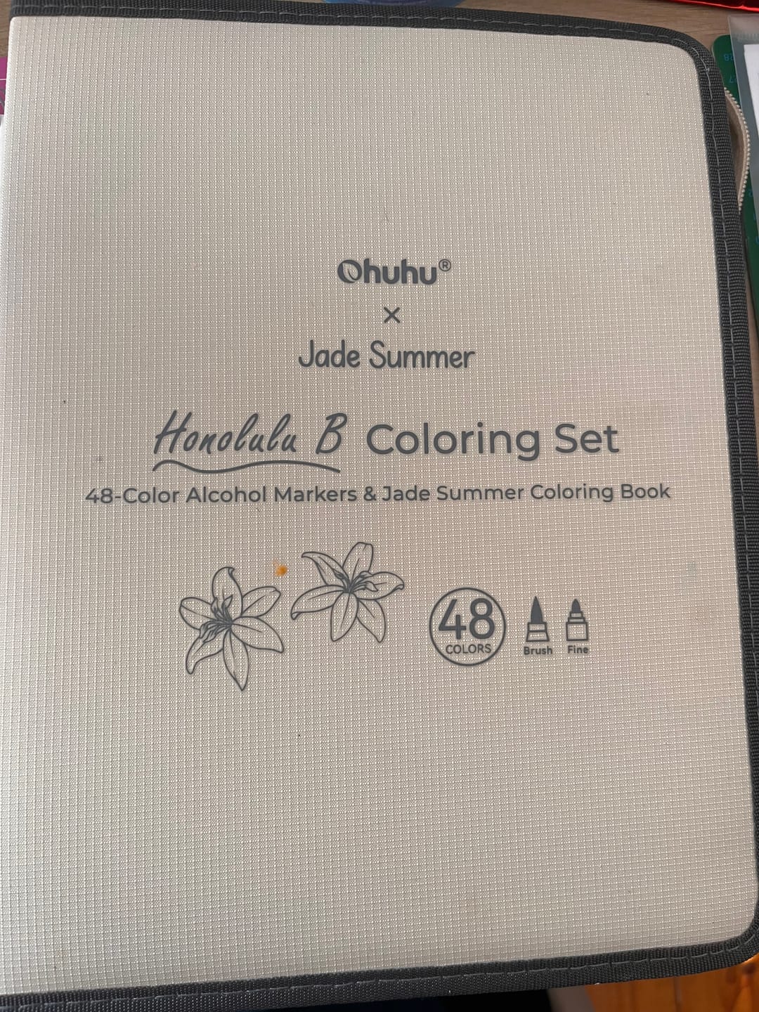Customer photo review of Ohuhu x Jade Summer Alcohol Markers & Coloring Book Set, 47 Colors + 1 Colorless Blender, Honolulu B, Brush & Fine Dual Tips