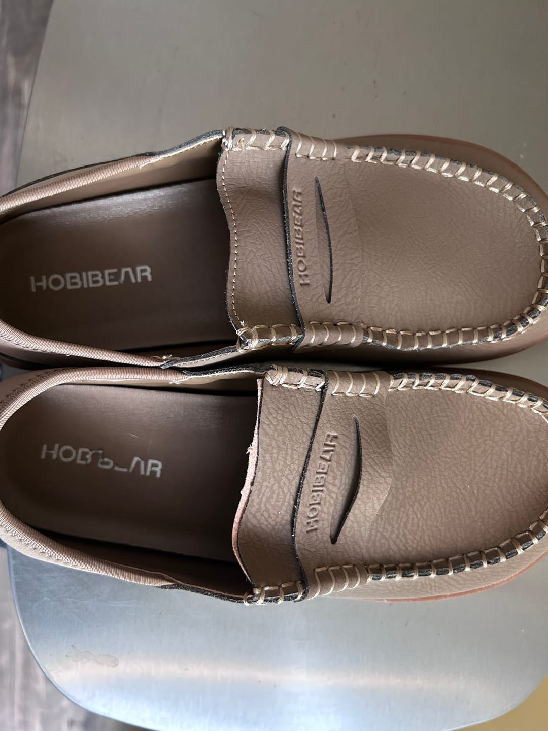 Customer photo review of Manis - Barefoot Loafers
