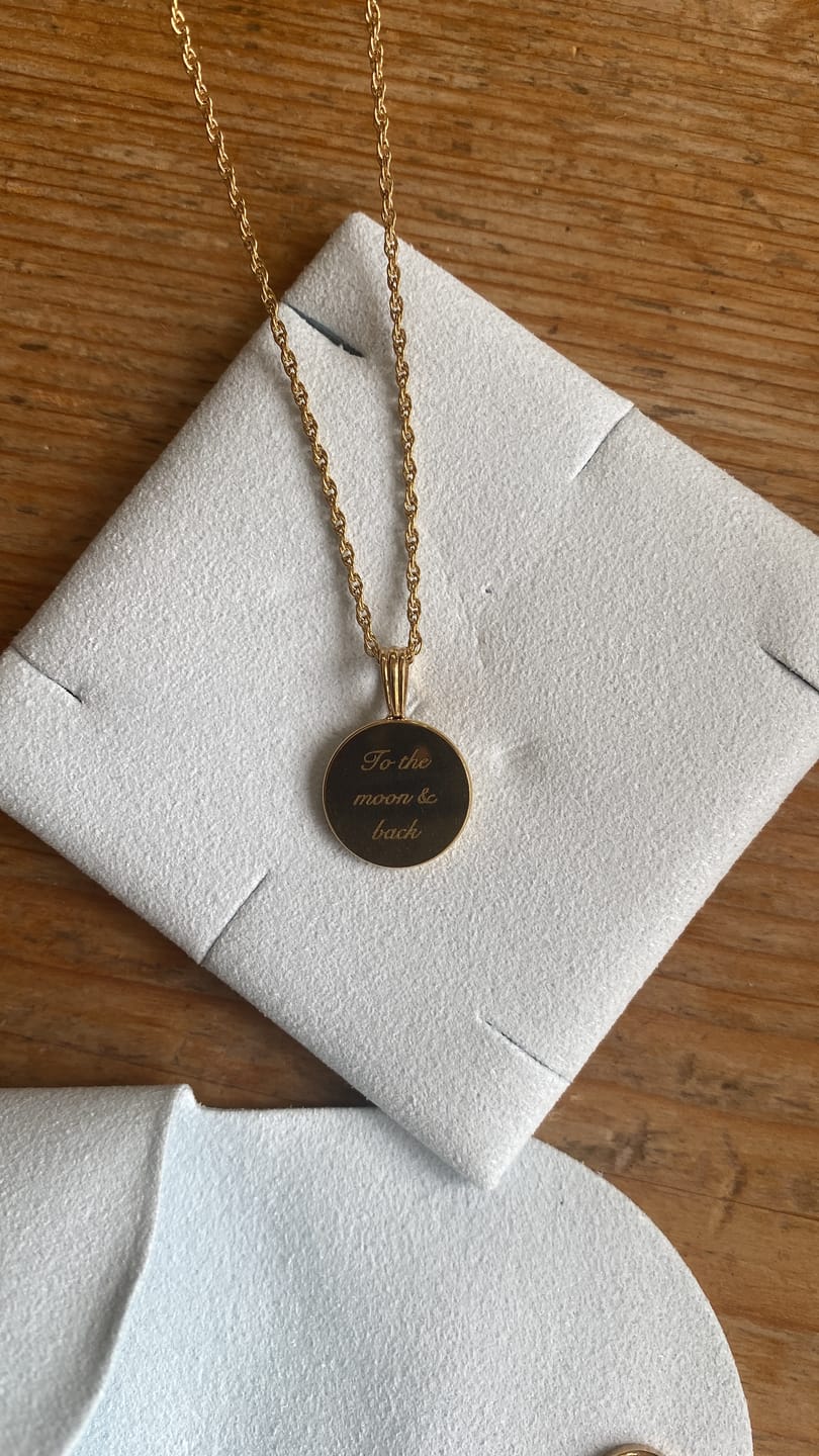 Customer photo review of Engravable Classic Disc Necklace