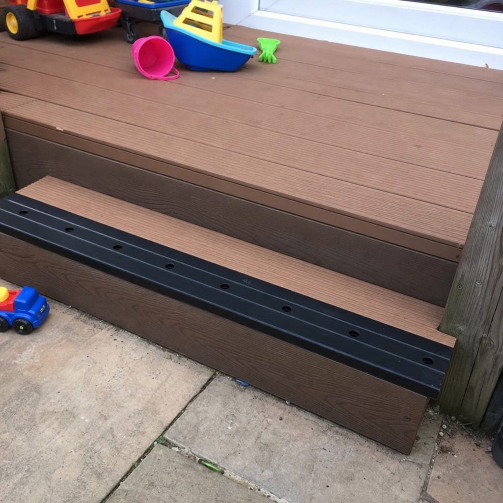 Customer photo review of Safety Decking Nosing 120x45x635mm Black Anti Slip Aluminium