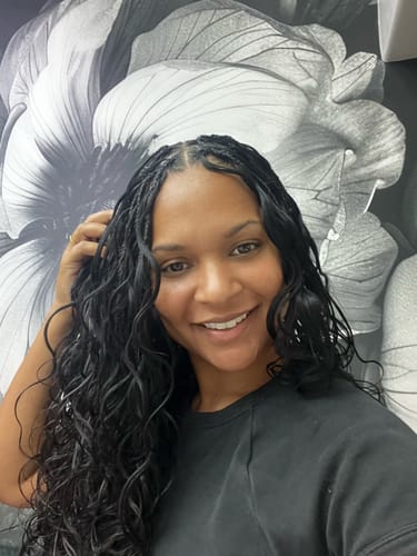 Customer's Miracle Knots crochet hair in natural black body wave texture, worn and styled on the reviewer.