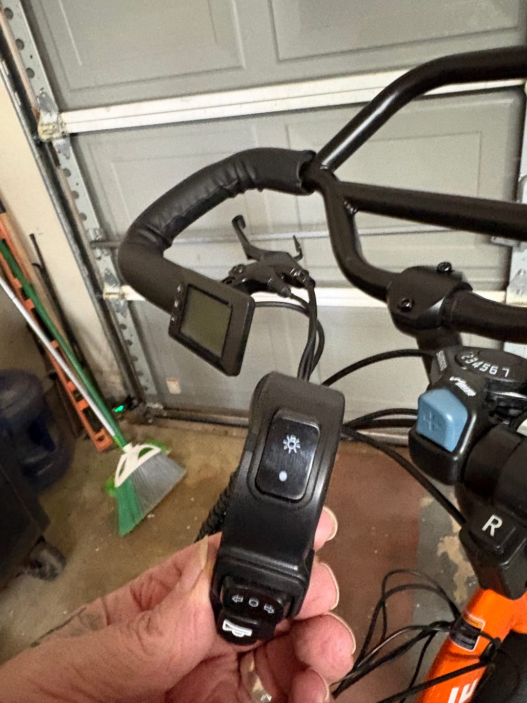 Customer photo review of Eskute® T300 Pro Folding Electric Trike with One-Button Reverse