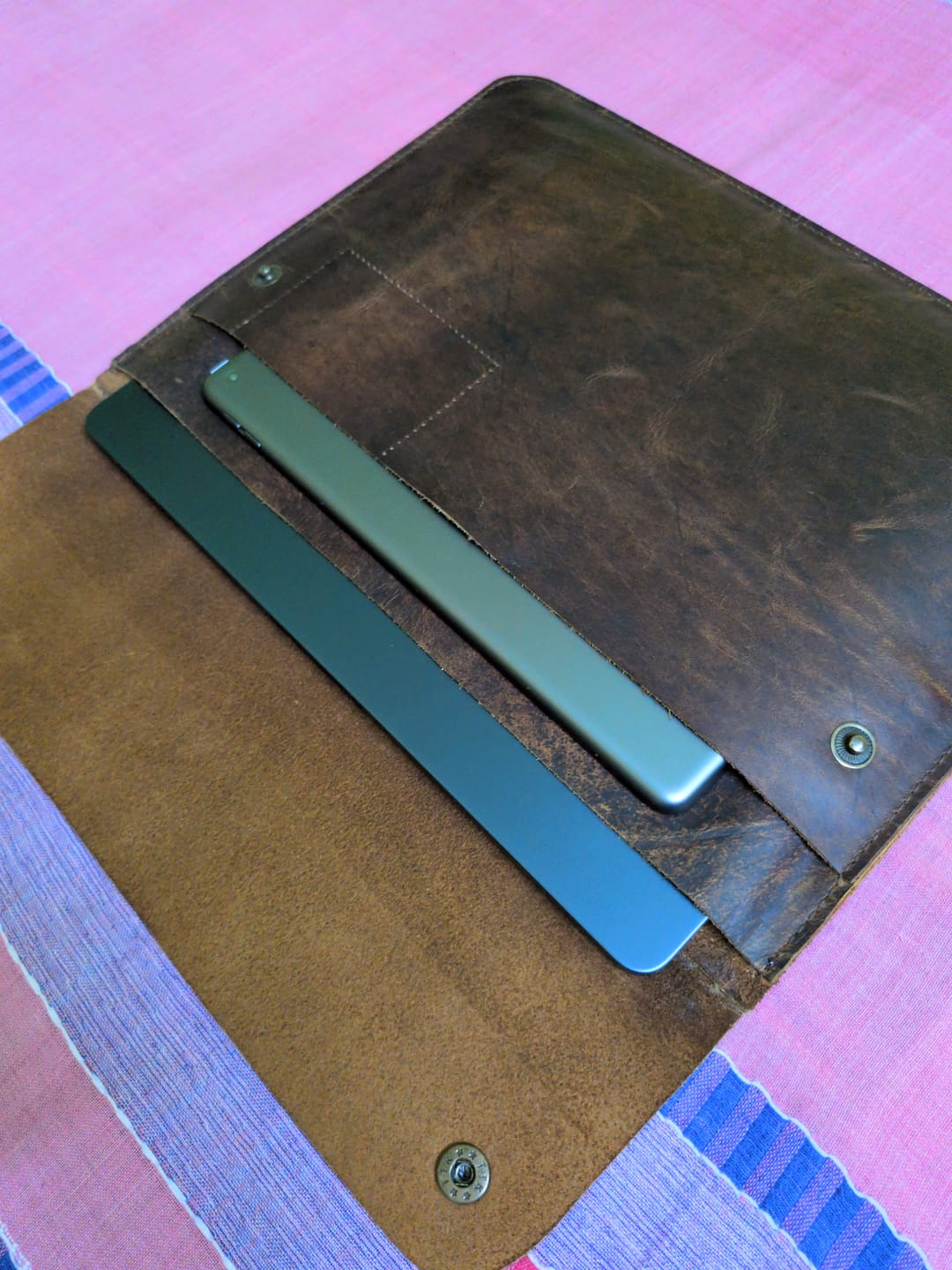 Customer photo review of The MacBook Folio