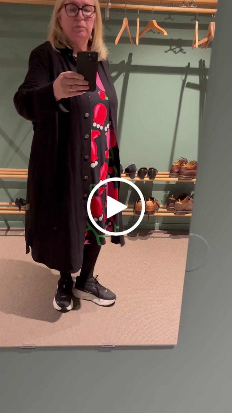 Customer video review of Skjortklänning Dam Svart mjuk | Rino