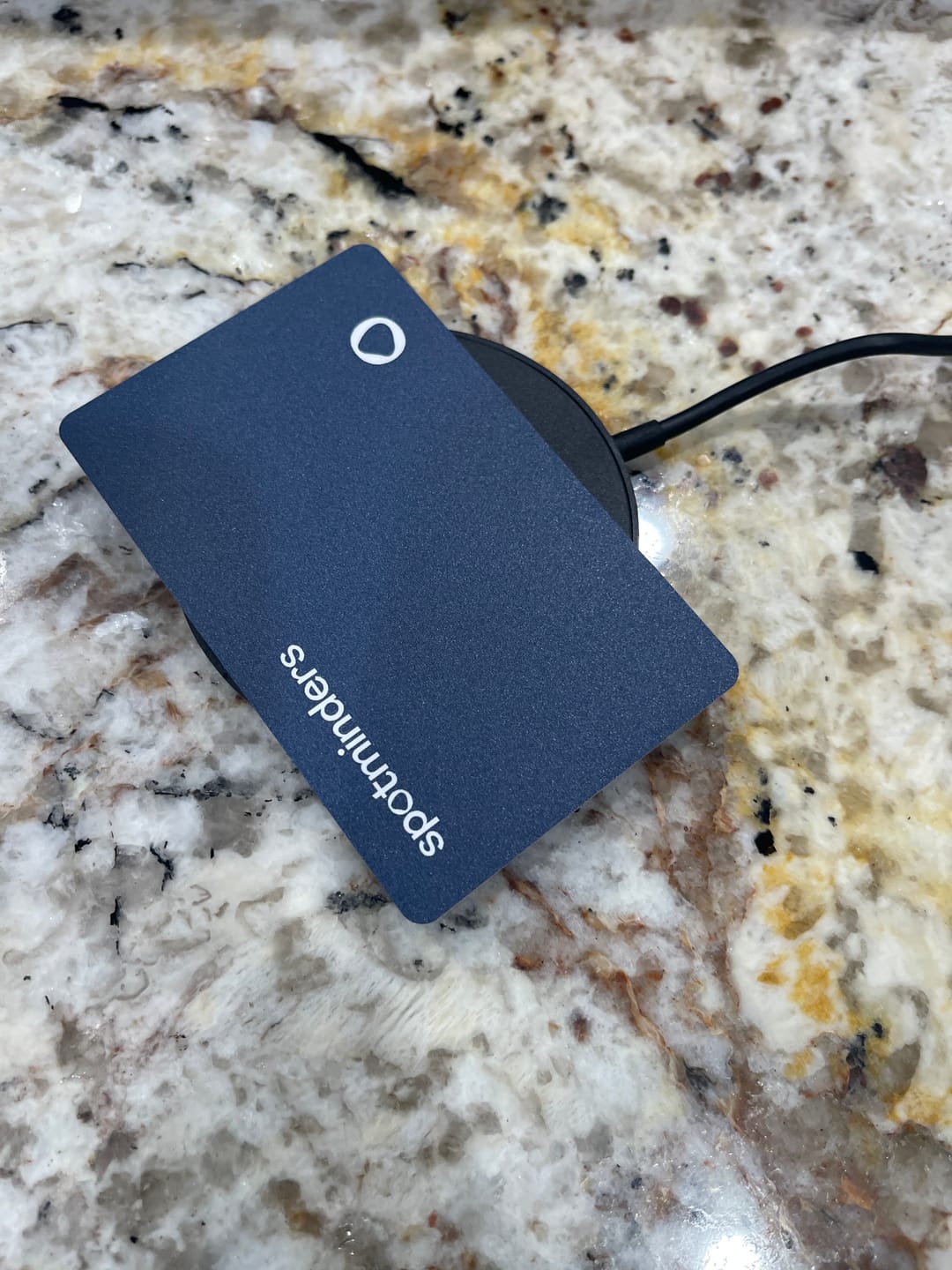 Customer photo review of Spotminders Wireless Charger
