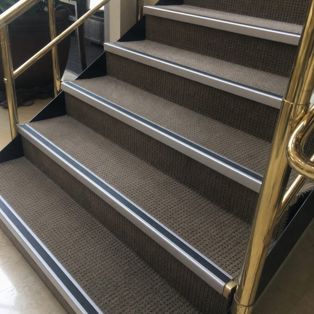 Customer photo review of Anodised Aluminium Self Adhesive Stair Nosing 46x30mm Rubber