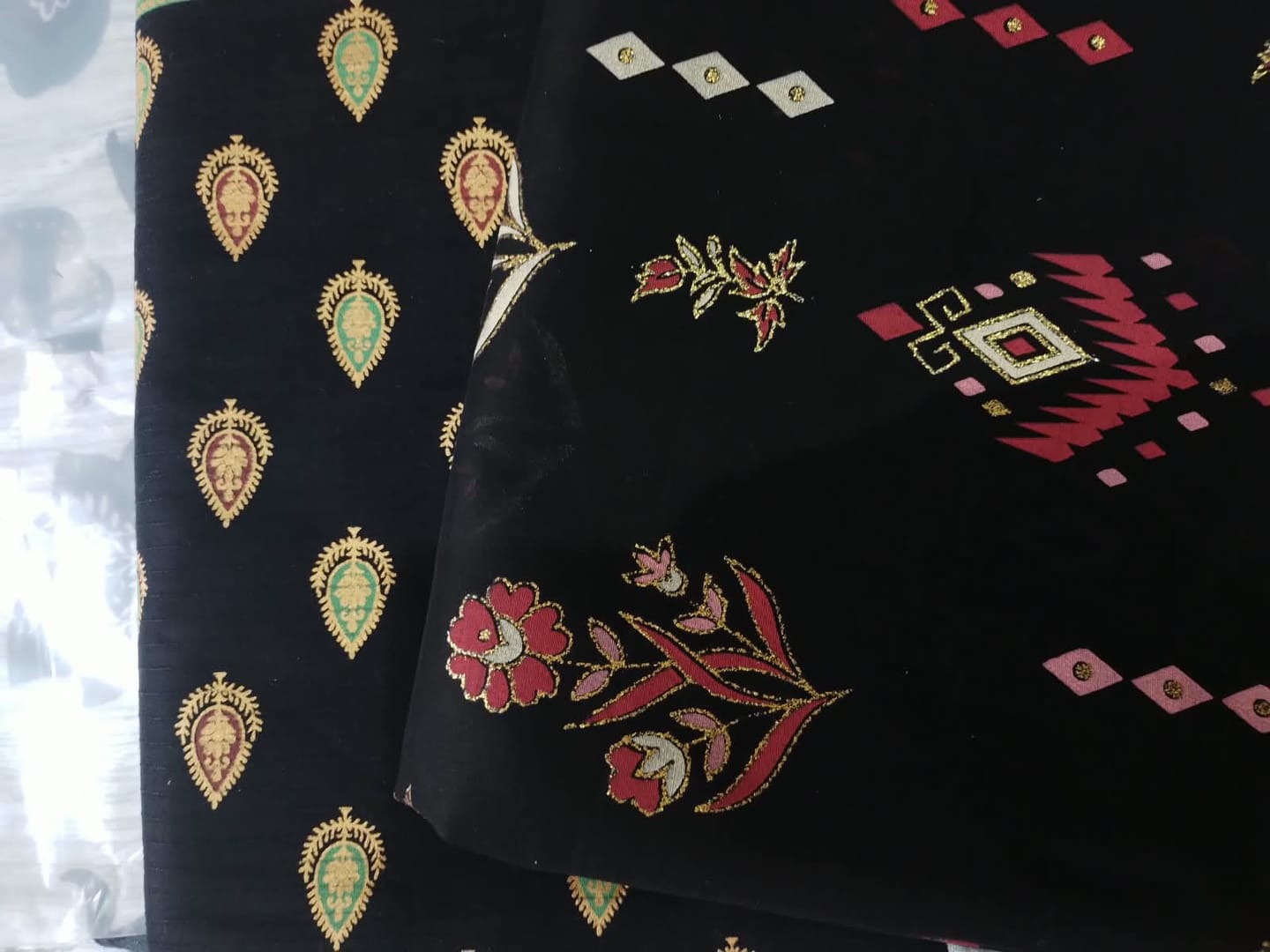 Customer photo review of Black Heritage — Printed Khaddar 2-Piece Unstitched Suit