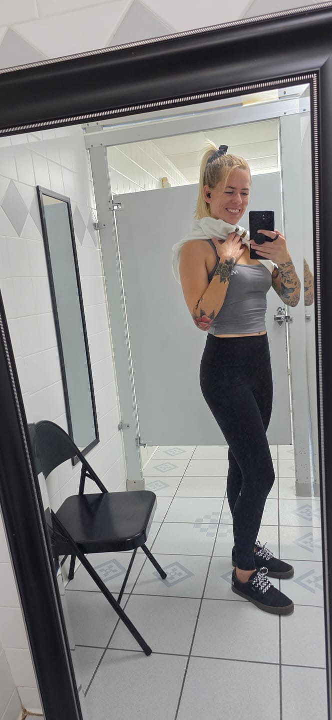 Customer photo review of Lisse Tank