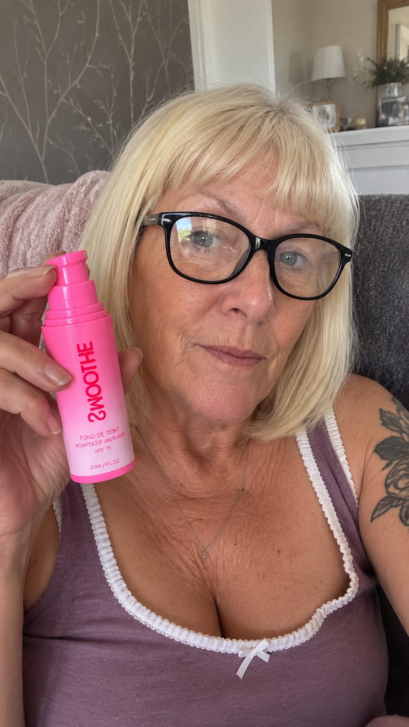 Customer photo review of Fond de Teint Adaptatif Anti-Âge