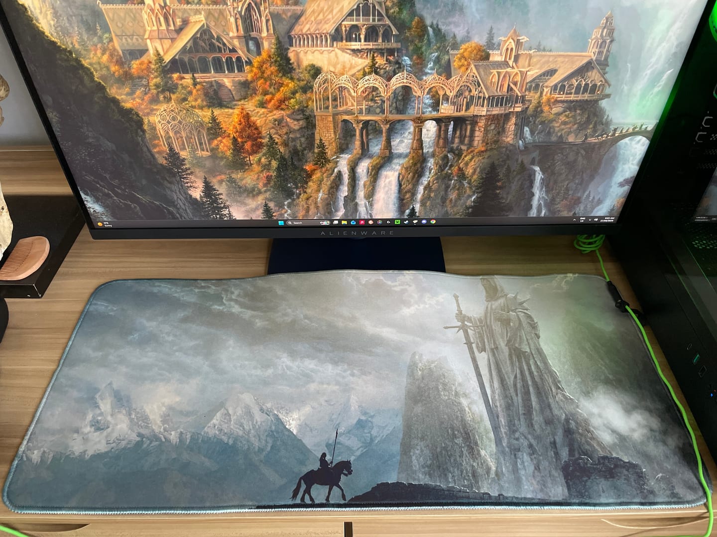 Customer photo review of Stone King - Mousepad