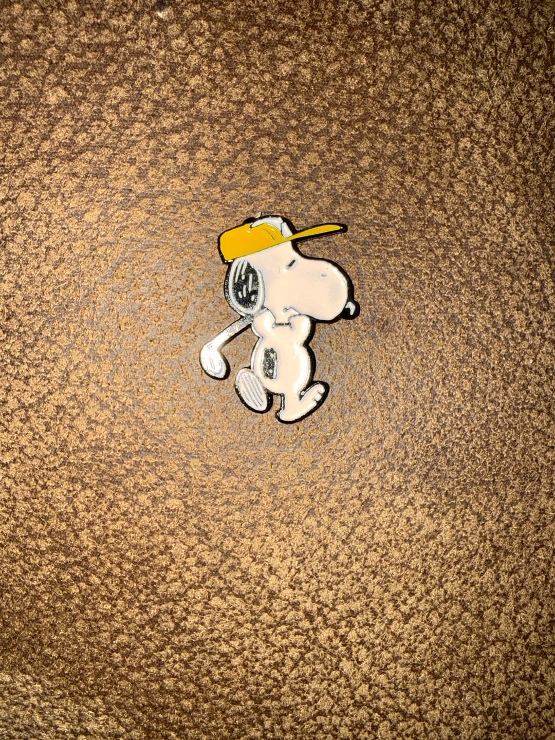 Customer photo review of Peanuts Snoopy Swing Ball Marker