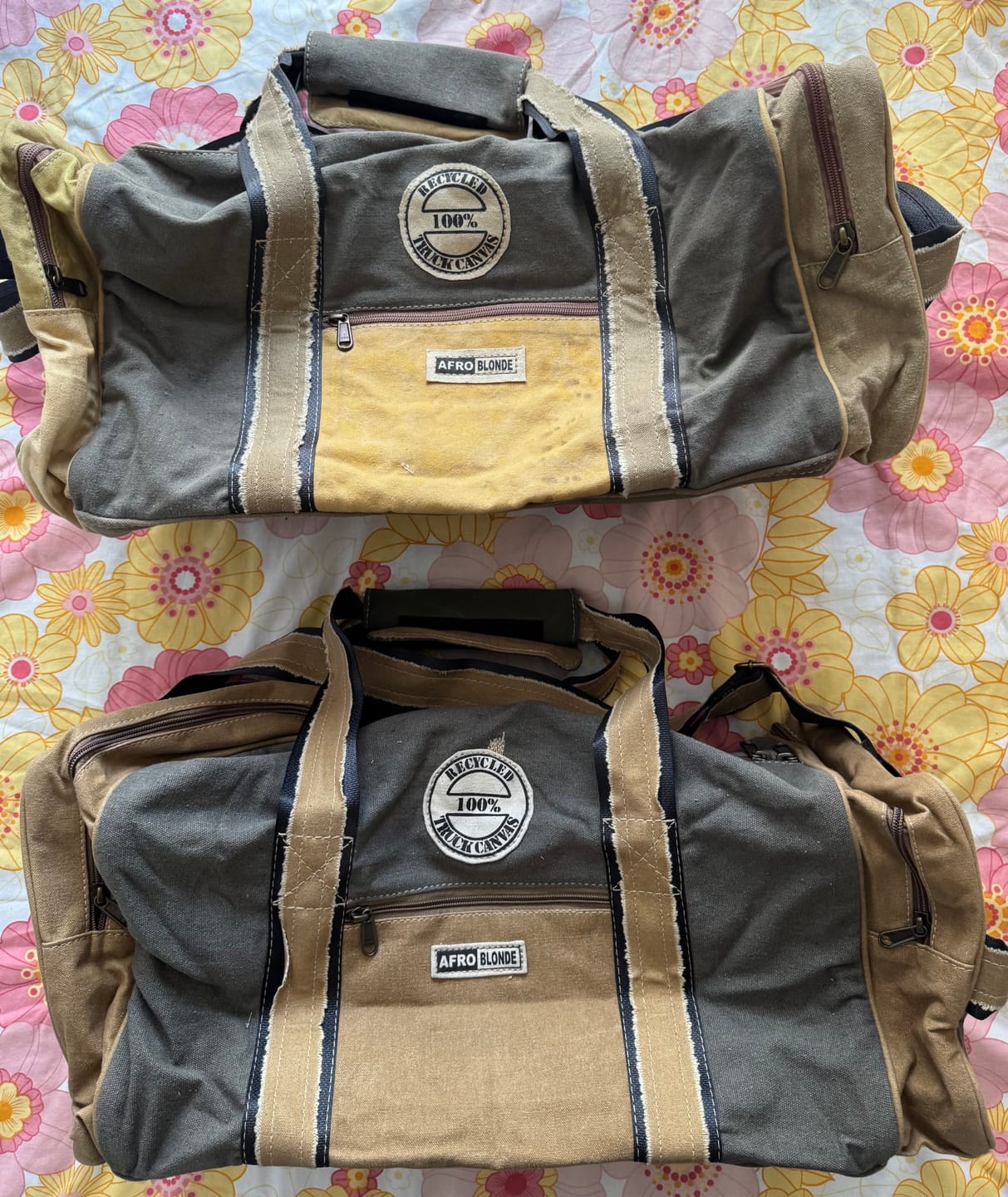 Customer photo review of Globetrotter: Duffle Bag Handcrafted From Regained Truck Canvas