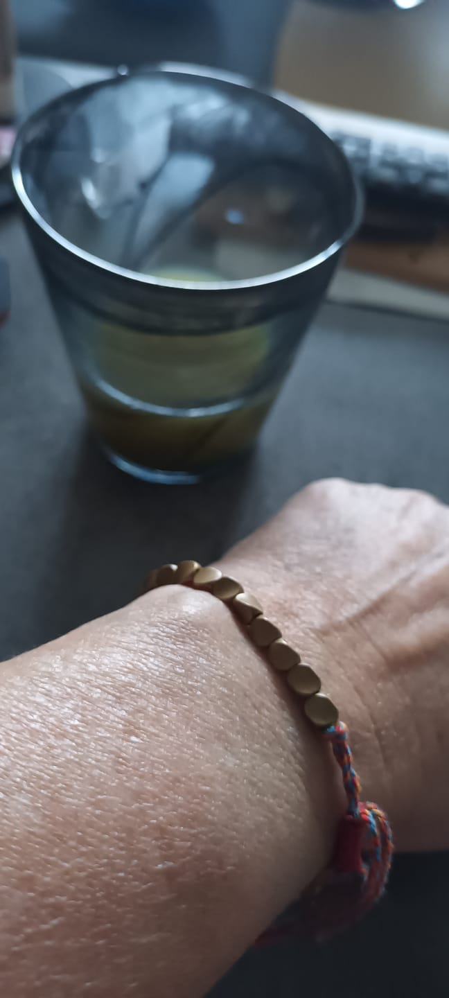 Customer photo review of Bracelet Tibétain Porte-Bonheur