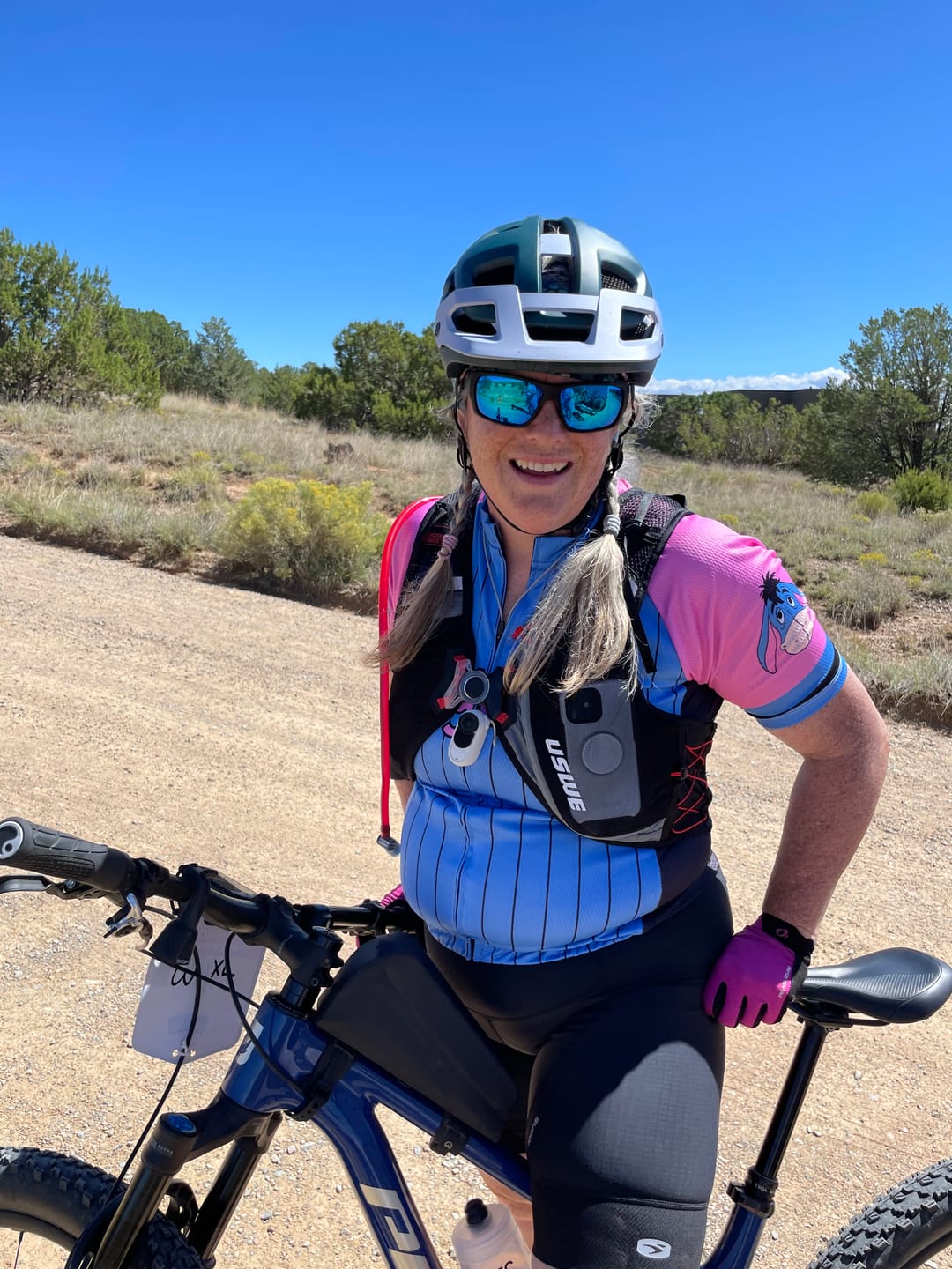 Customer photo review of Rush 8L Bike Hydration Vest