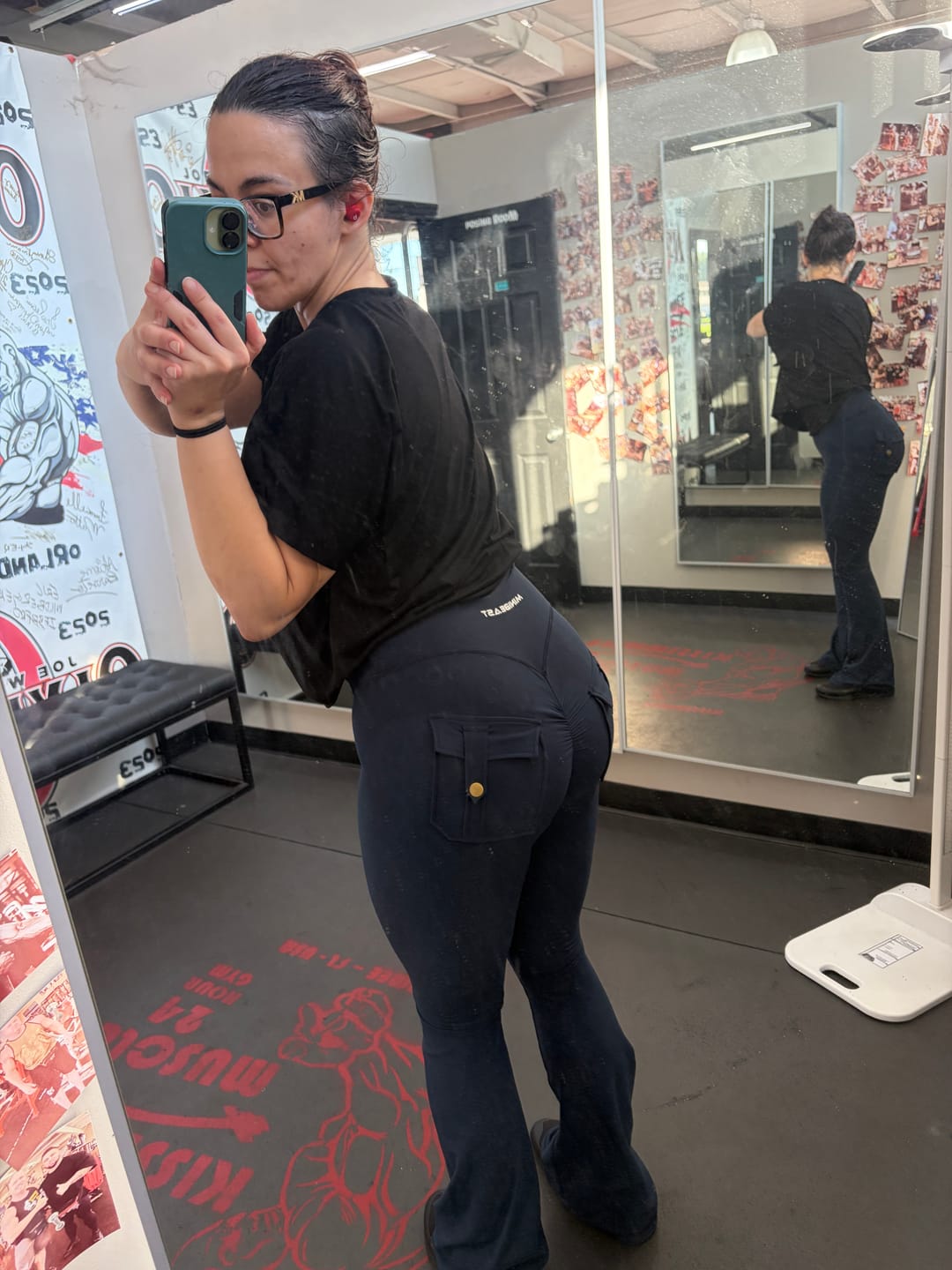 Customer photo review of Curve Cargo Flare Leggings